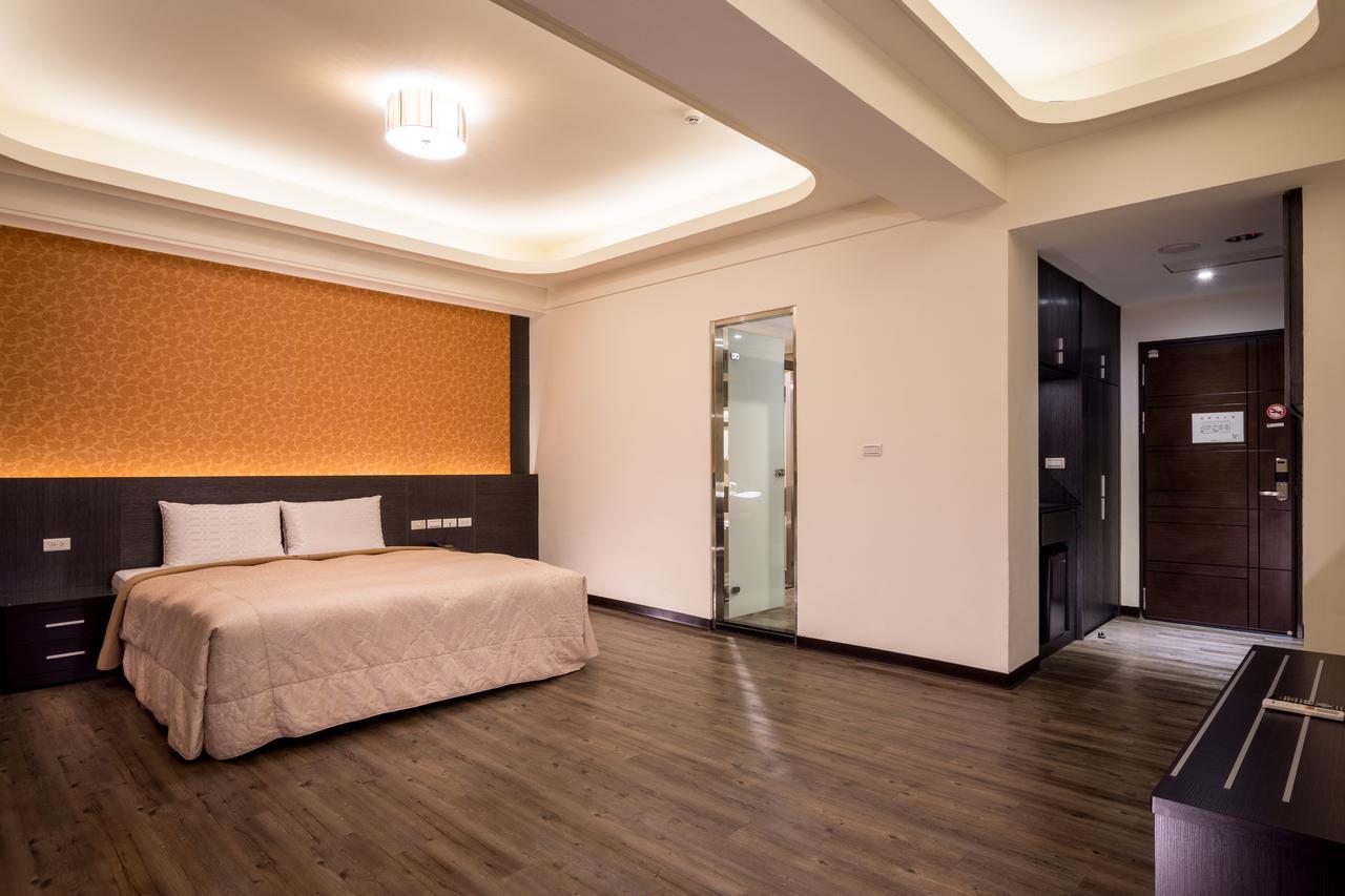 Yundu Business Hotel Mailiao Extérieur photo